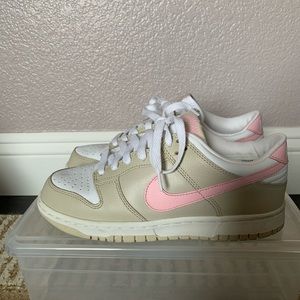 Women’s Nike Dunk Low